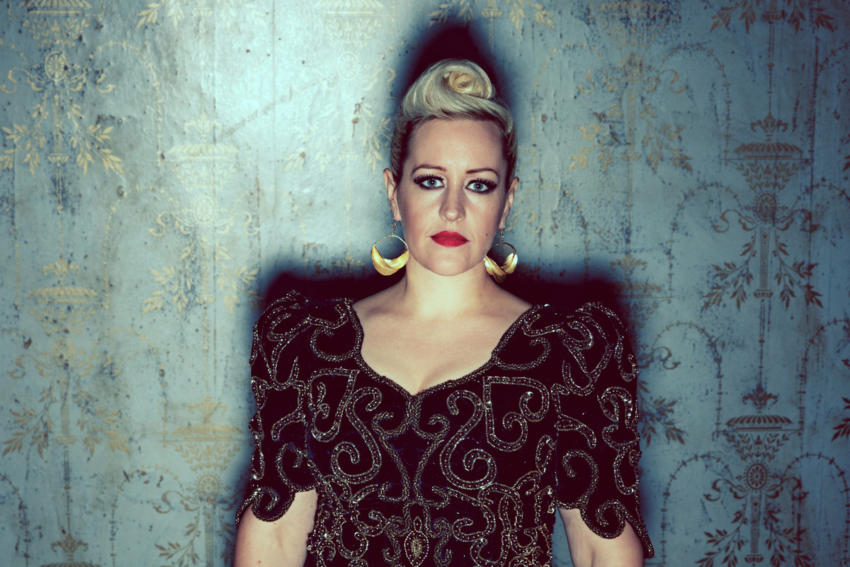 Read more about the article Alice Russell announces intimate show at Brooklyn Bowl.