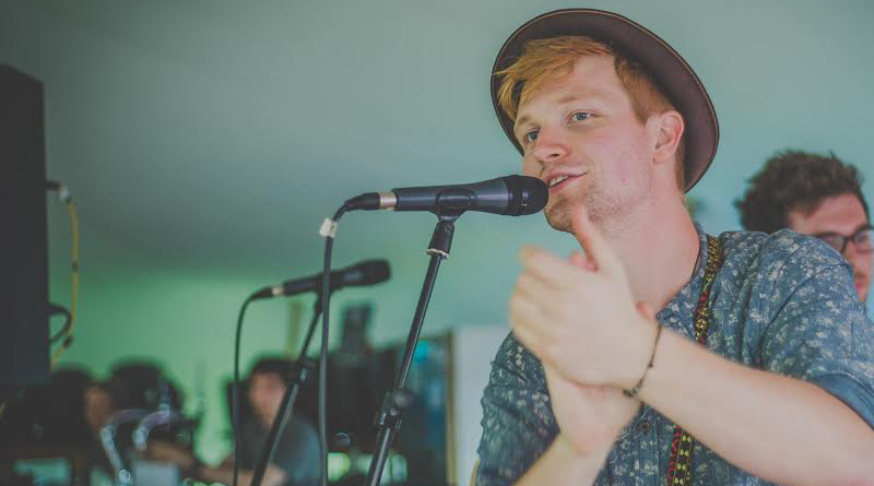 Read more about the article Up and coming Folk-Rock four-piece Ennor release sun-bursting second single