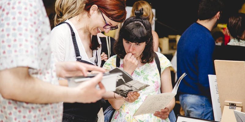 Read more about the article DIY Art Market by Hackney Flea Market on Saturday, December 8th