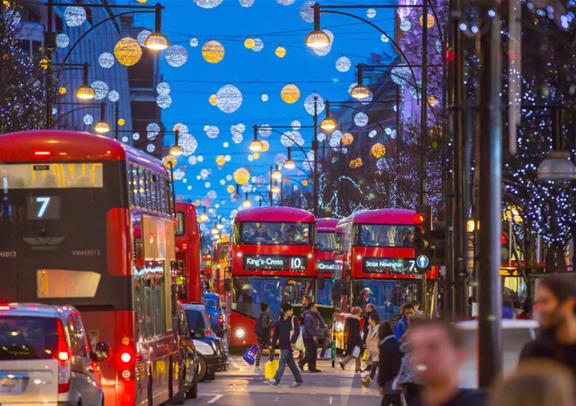 Read more about the article Christmas Lights Open Top Bus Tour, City-wide, London on Tuesday, December 25th  